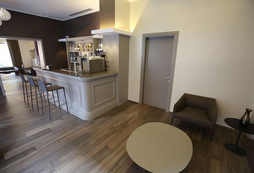 Mokinba Hotels Baviera