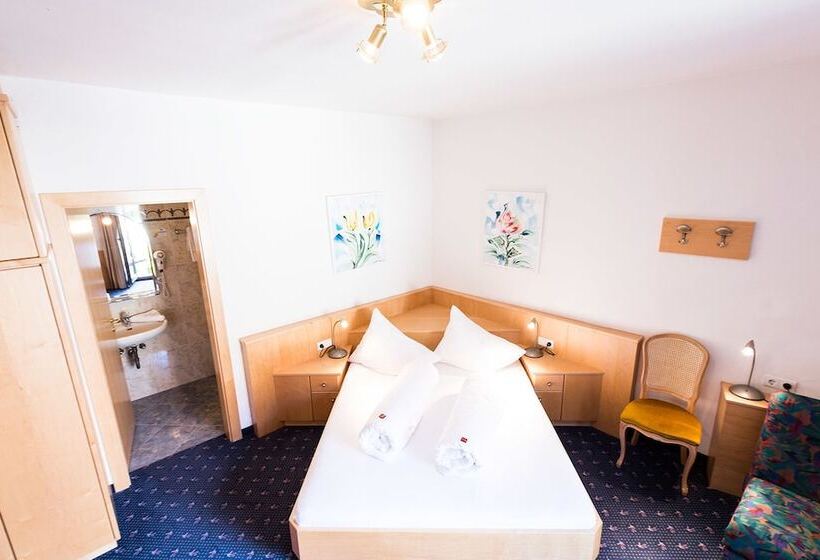 פנסיון Goldener Stern