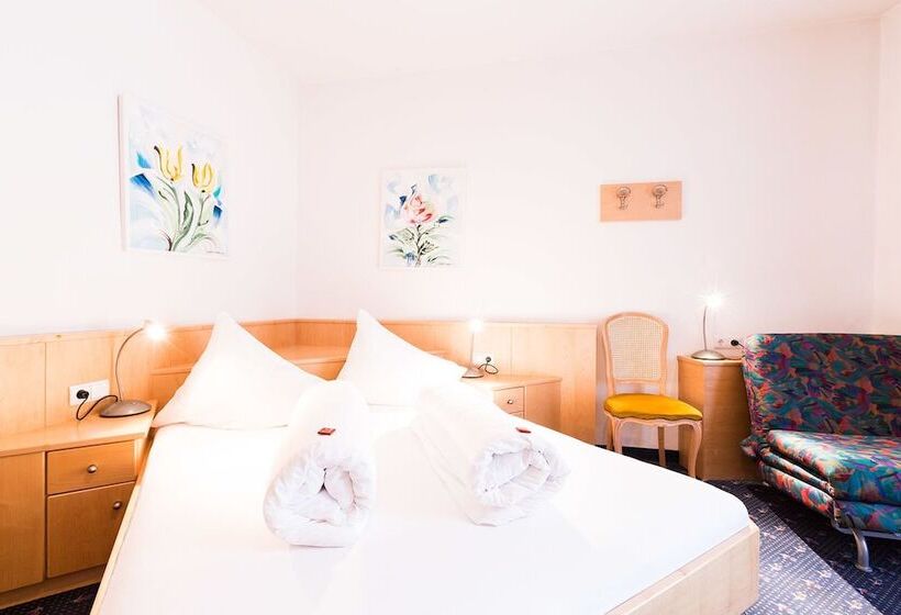 פנסיון Goldener Stern