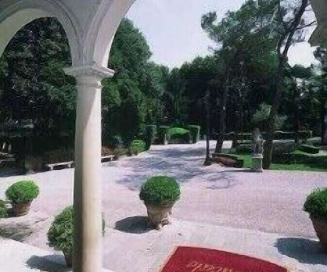 Villa Ducale Hotel & Ristorante