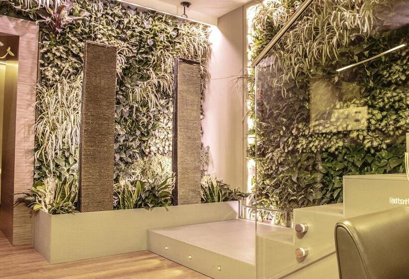 Al Manthia Hotel  Gruppo Trevi Hotels