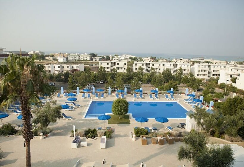 Club Azzurro Hotel & Resort