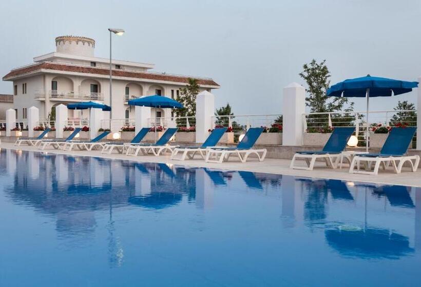 Club Azzurro Hotel & Resort