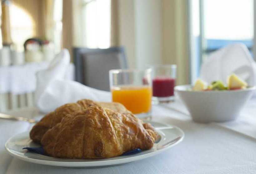 Club Azzurro Hotel & Resort