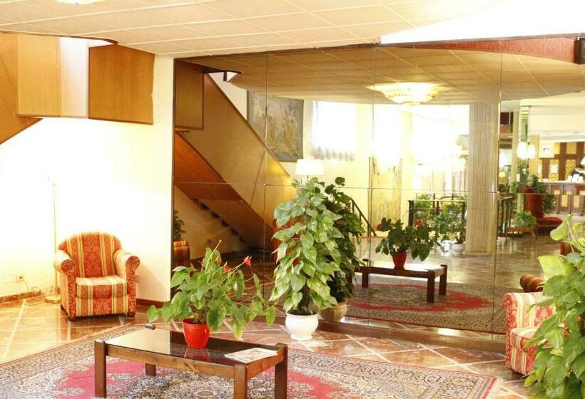 בית מלון כפרי Grand  Hermitage