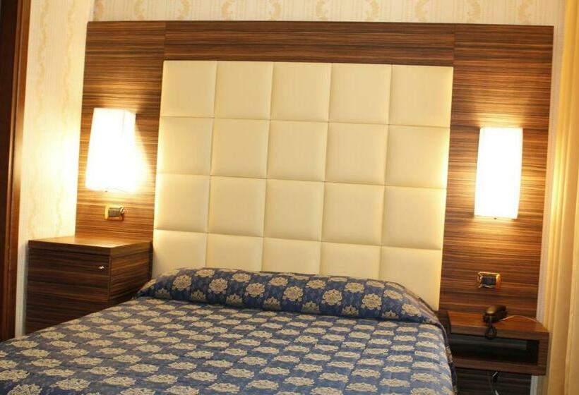 בית מלון כפרי Grand  Hermitage