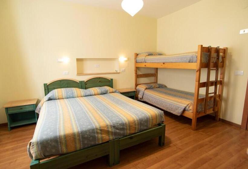 酒店 Albergo Bucaneve