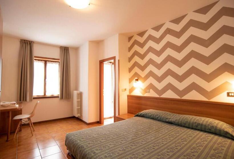 酒店 Albergo Bucaneve