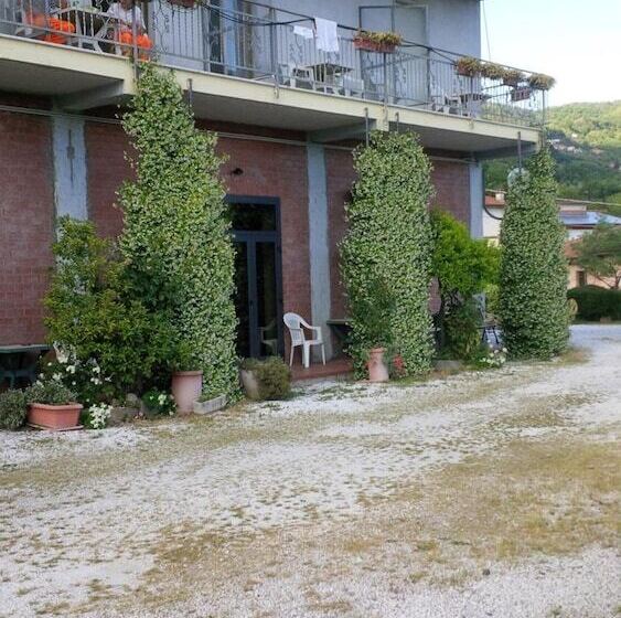 فندق Albergo Ristorante La Greppia