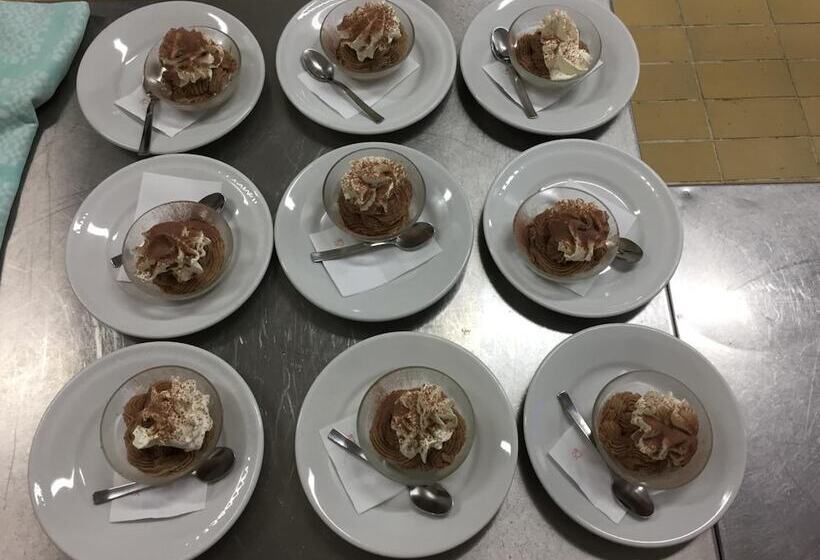 فندق Albergo Ristorante La Greppia