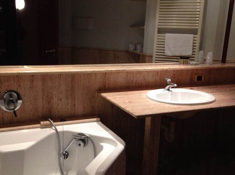 酒店 Albergo San Michele