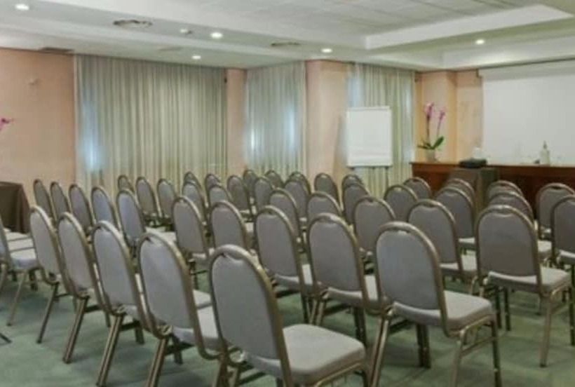 בית מלון כפרי Ariston