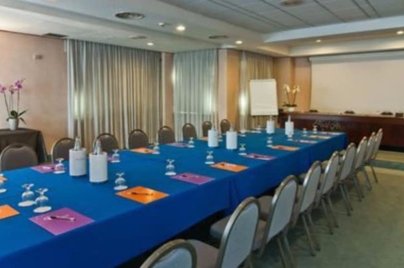 בית מלון כפרי Ariston