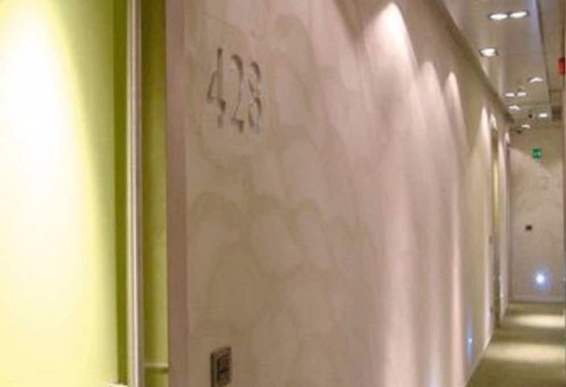 בית מלון כפרי Ariston