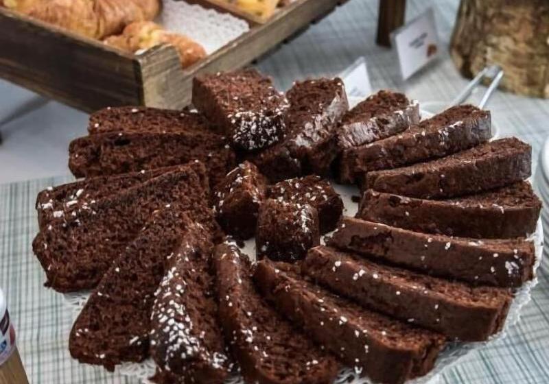 בית מלון כפרי Aston