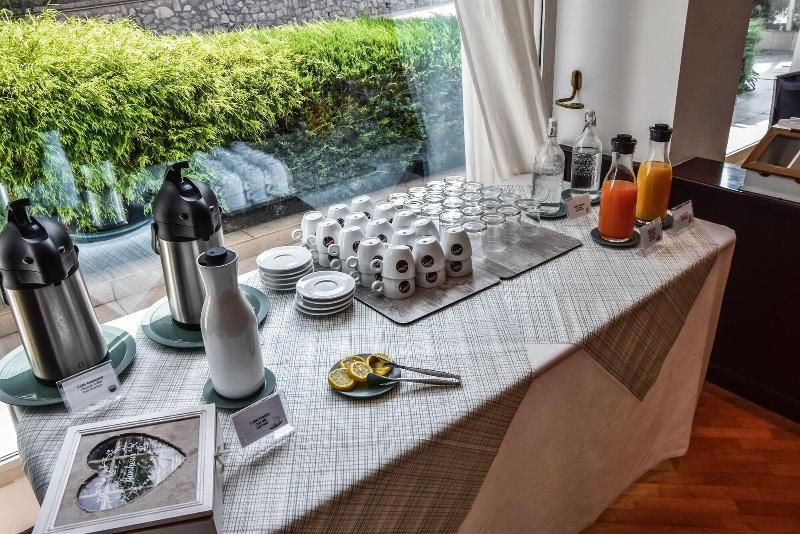 בית מלון כפרי Aston