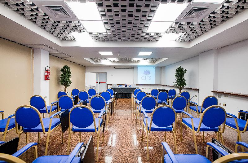 酒店 Astoria Palace