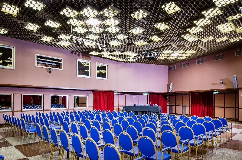 酒店 Astoria Palace