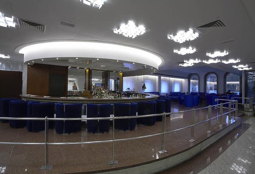 酒店 Astoria Palace