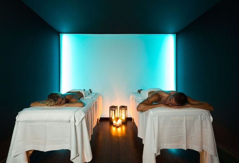 酒店 Astoria Resort