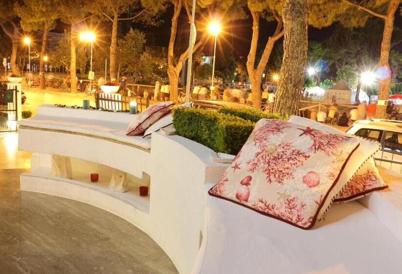 בית מלון כפרי Astoria