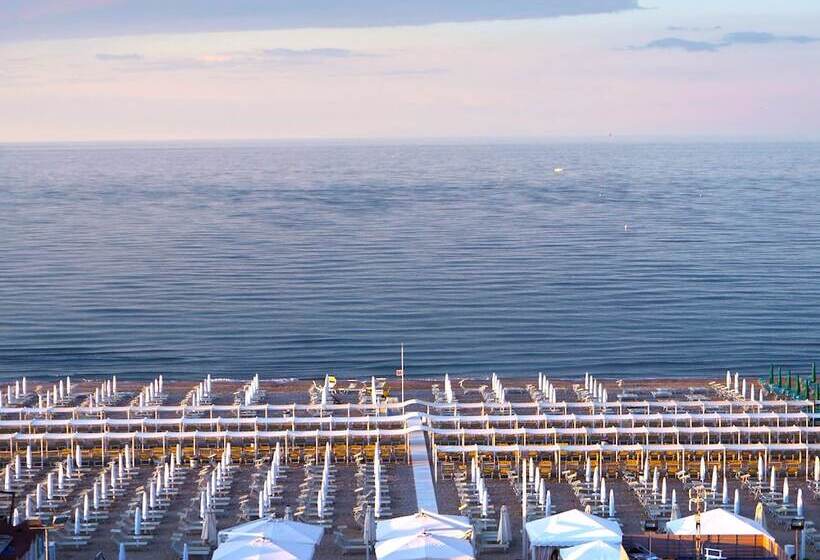 Atlantic Hotel & Spa