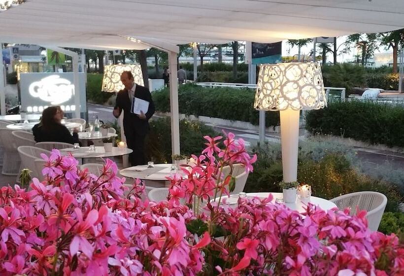 Atlantic Hotel & Spa