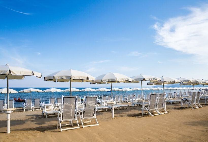 Отель Baglioni Resort Alleluja