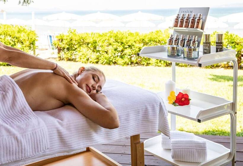 Отель Baglioni Resort Alleluja