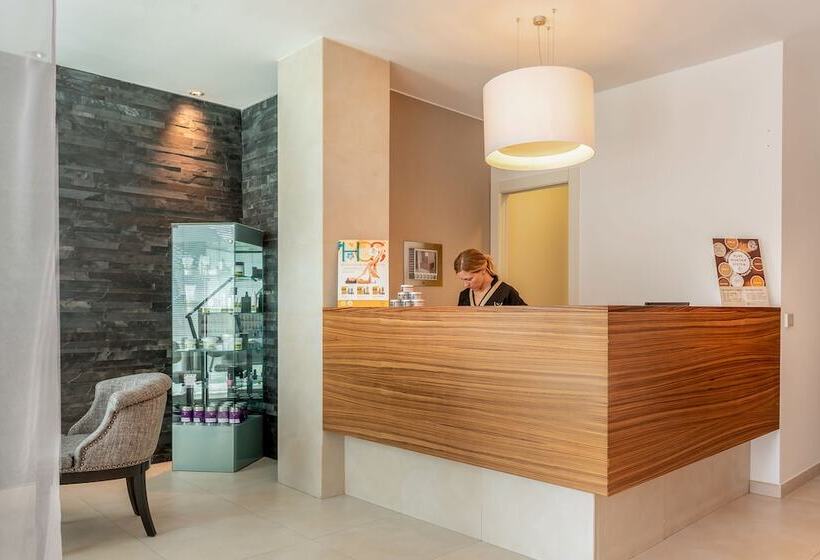 فندق Baia Flaminia