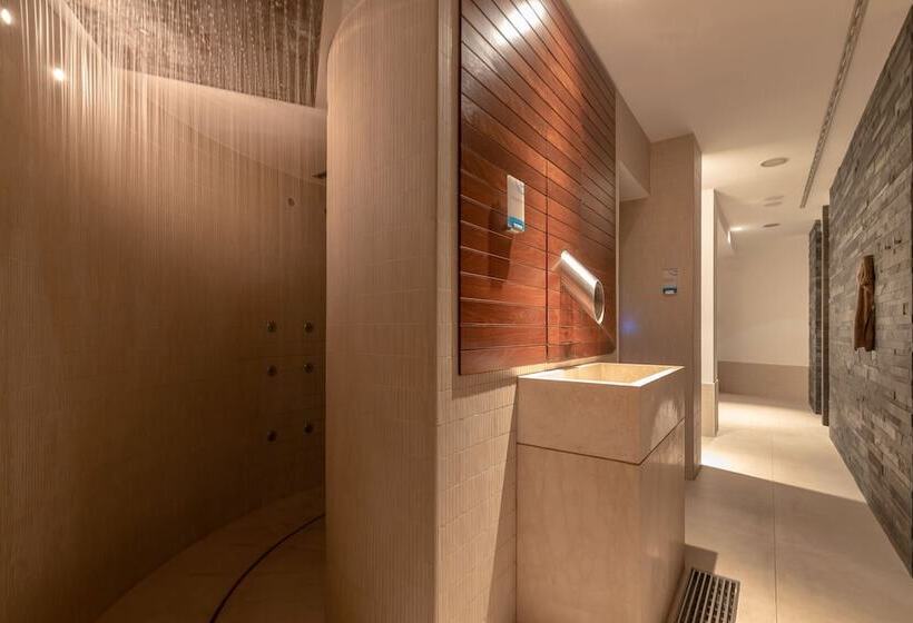 فندق Baia Flaminia