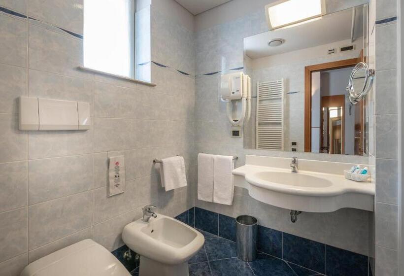 فندق Baia Flaminia