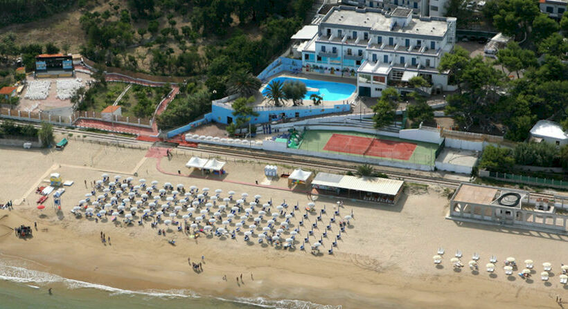 فندق Baia Santa Barbara