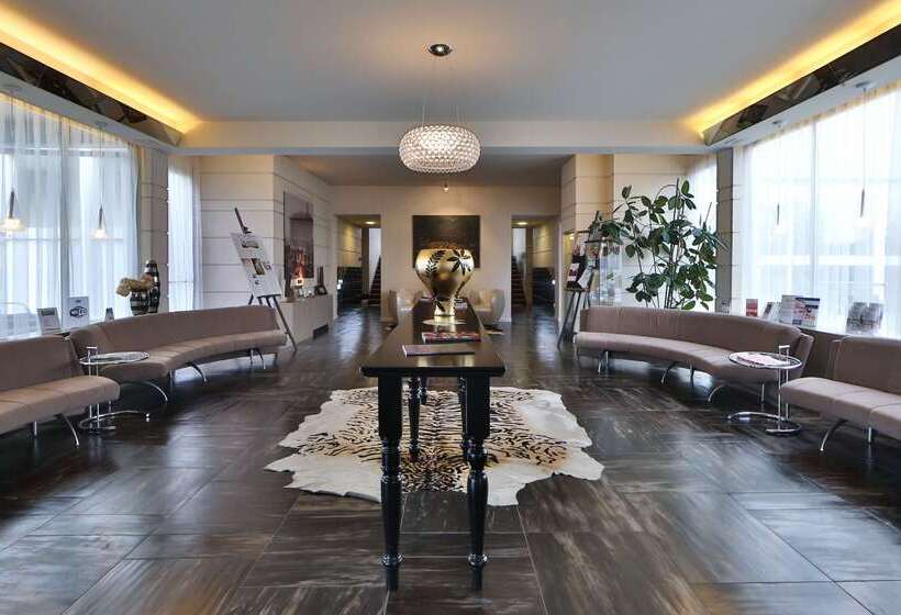 Best Western Plus Hotel Farnese