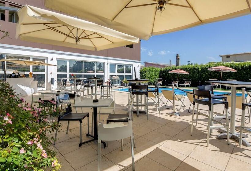 Best Western Plus Hotel Farnese