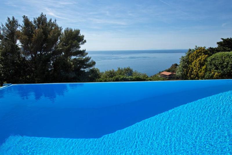 Boutique Hotel Torre Di Cala Piccola