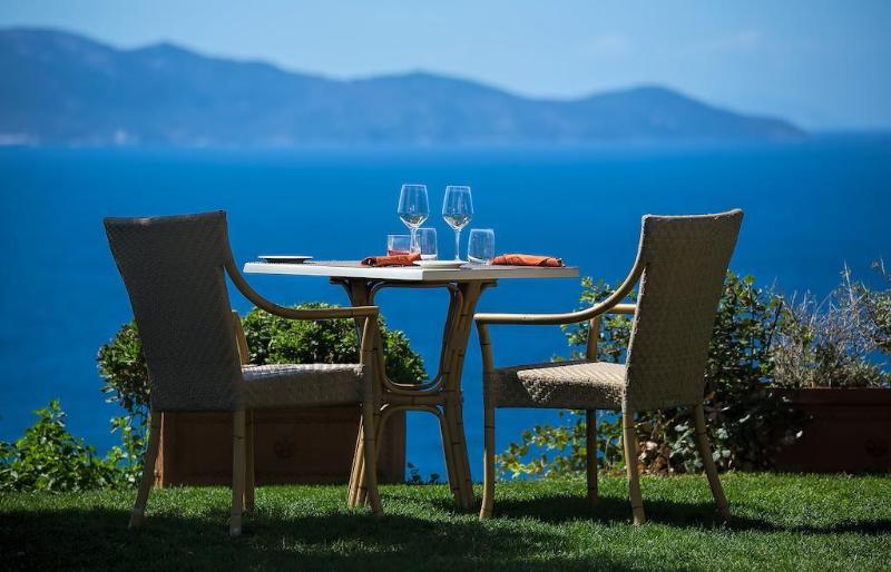 Boutique Hotel Torre Di Cala Piccola