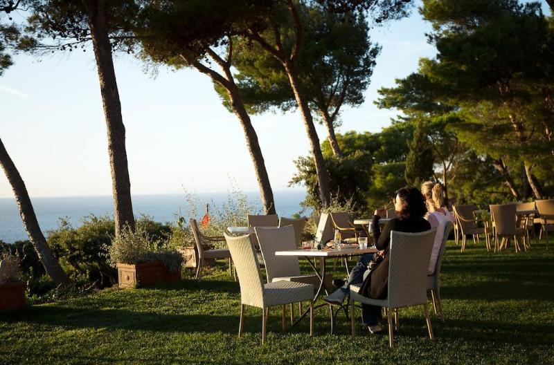 Boutique Hotel Torre Di Cala Piccola