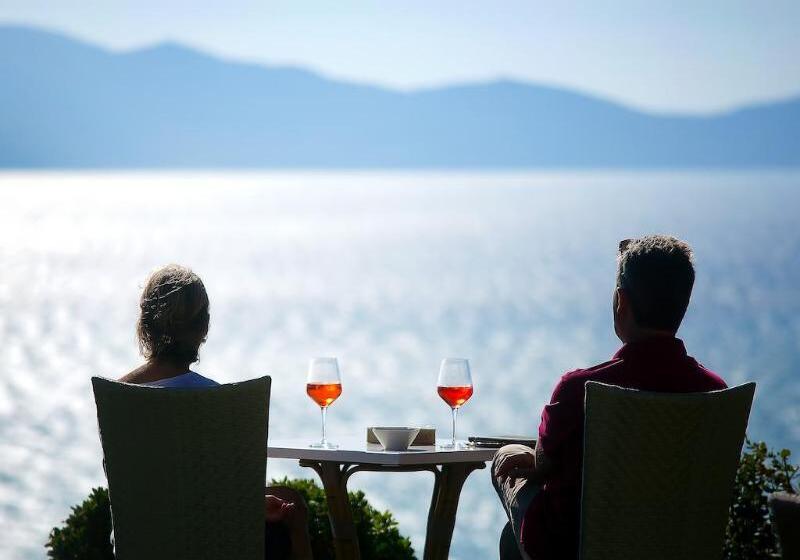 Boutique Hotel Torre Di Cala Piccola