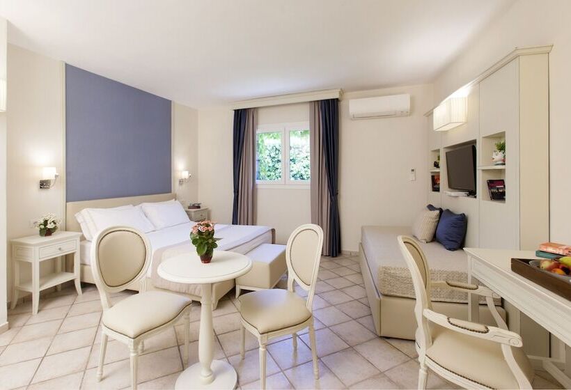 Boutique Hotel Torre Di Cala Piccola