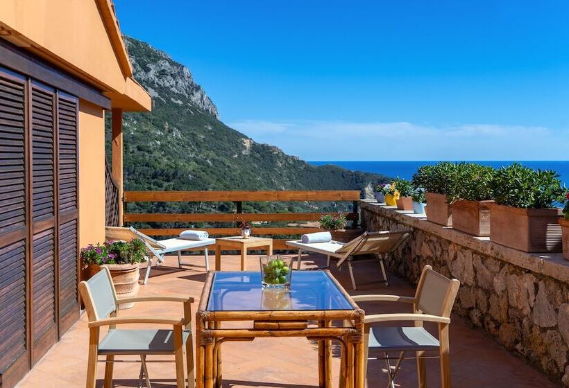 Boutique Hotel Torre Di Cala Piccola