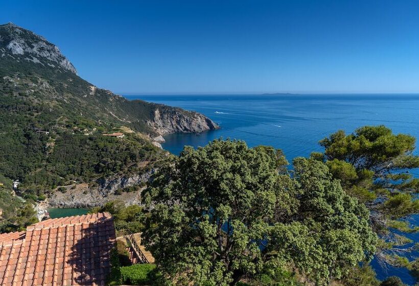 Boutique Hotel Torre Di Cala Piccola