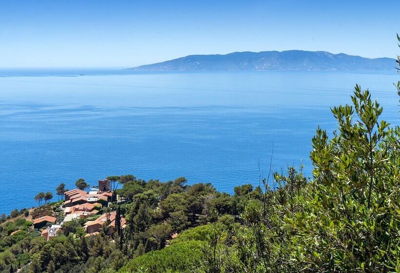 Boutique Hotel Torre Di Cala Piccola