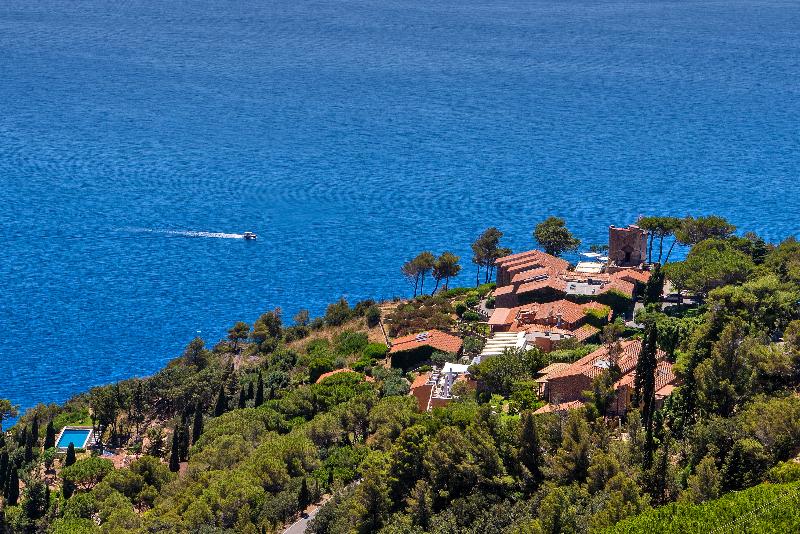 Boutique Hotel Torre Di Cala Piccola