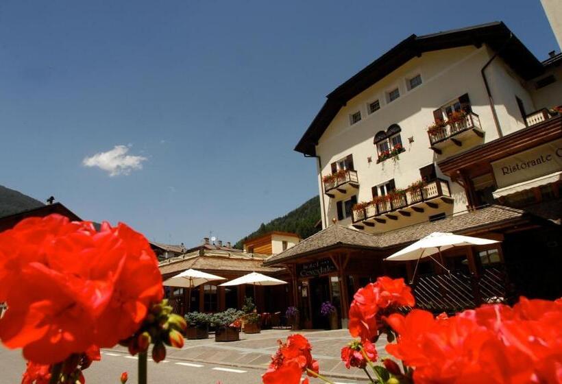 בית מלון כפרי Cevedale Living Romance