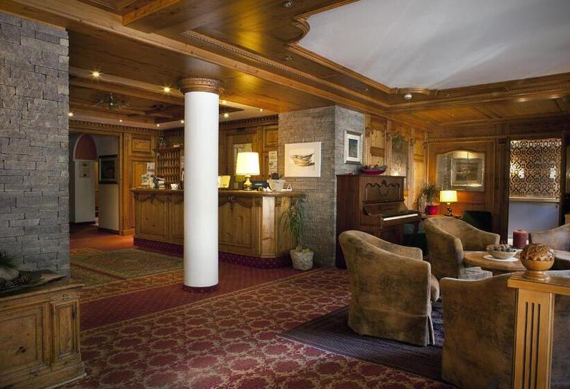 בית מלון כפרי Cevedale Living Romance