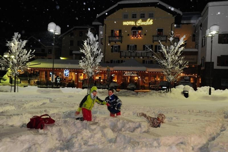 בית מלון כפרי Cevedale Living Romance