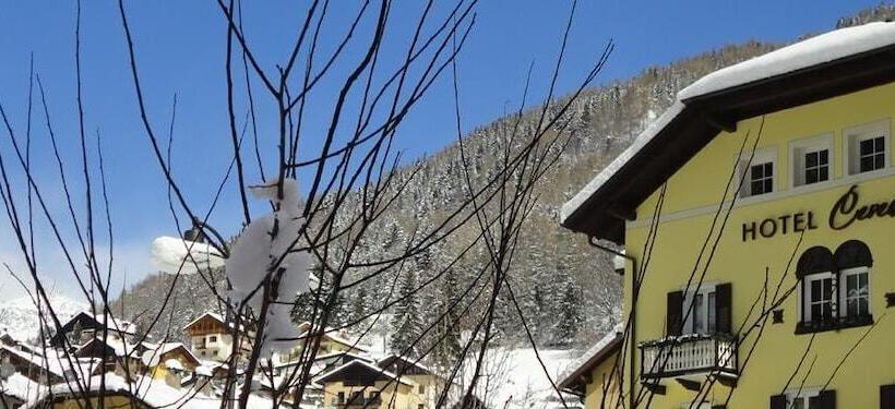 בית מלון כפרי Cevedale Living Romance