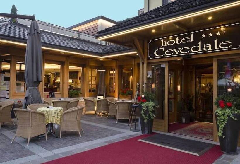 בית מלון כפרי Cevedale Living Romance