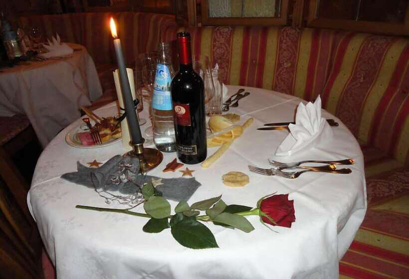 בית מלון כפרי Cevedale Living Romance